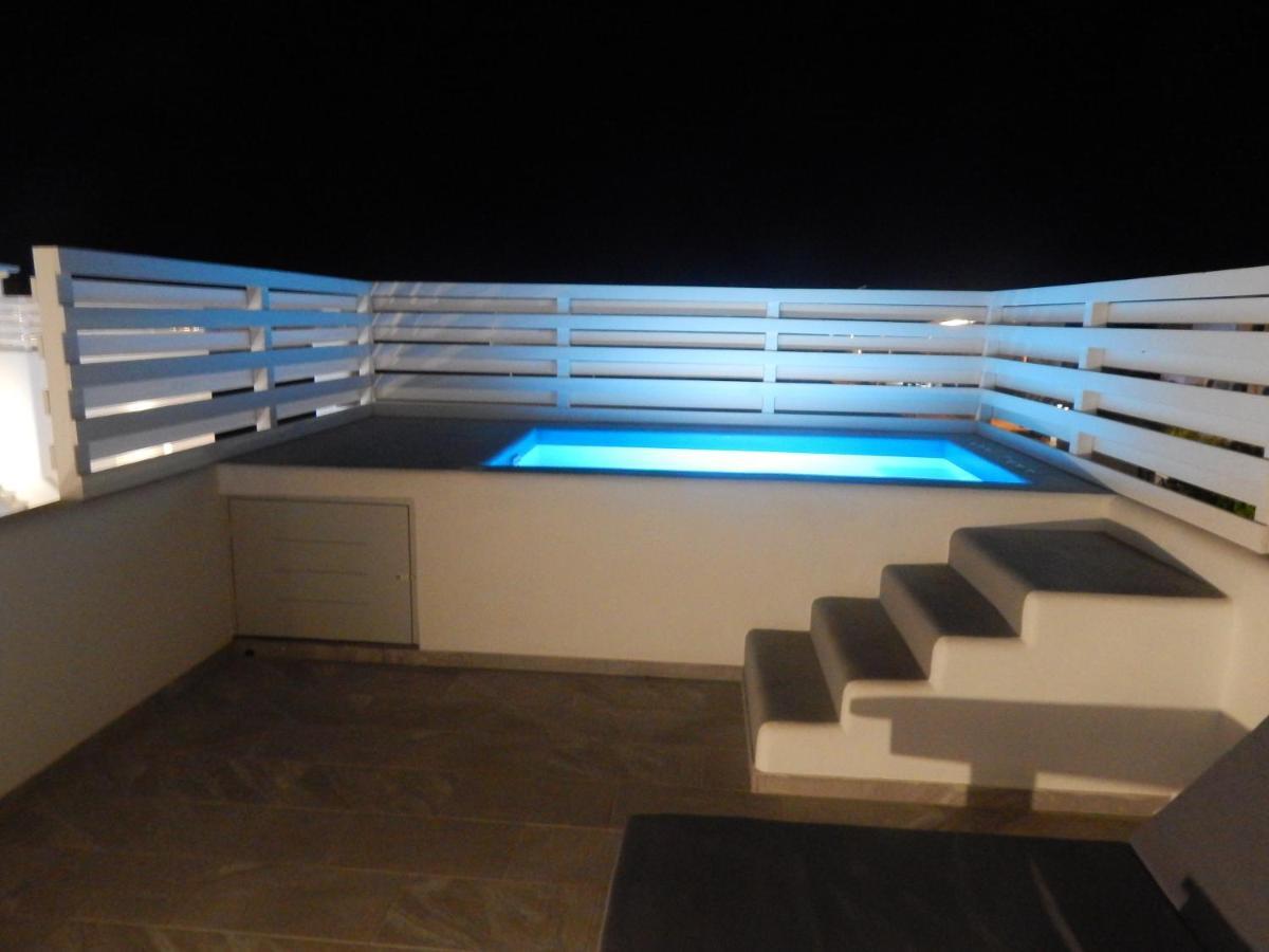 Petra Aqua (adults Only) Frühstückspension Perissa (Santorini)